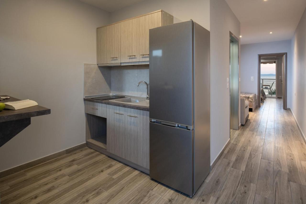 Sunset Studios - Suites With Seaview & Back Side Apartements トロニ エクステリア 写真