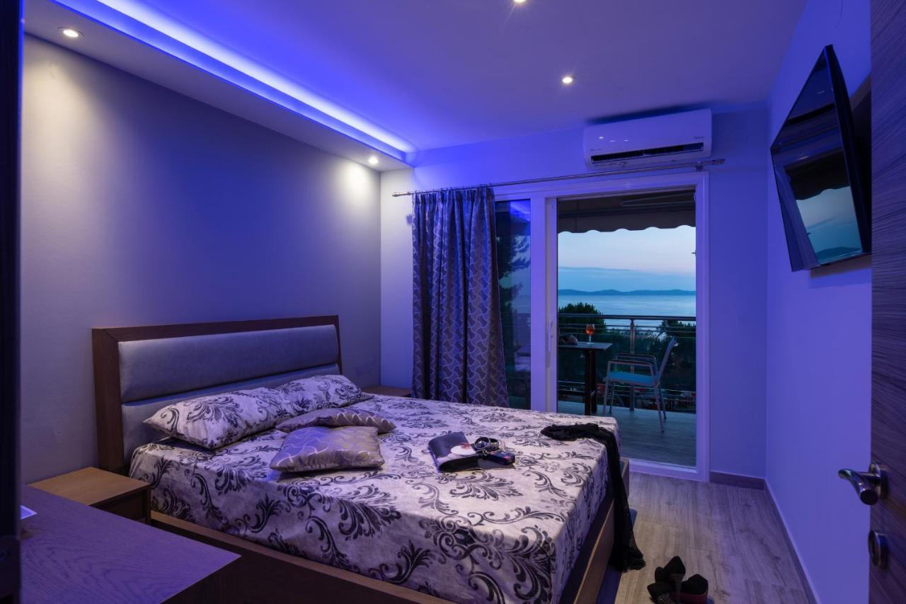 Sunset Studios - Suites With Seaview & Back Side Apartements トロニ エクステリア 写真