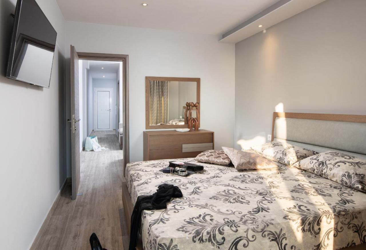 Sunset Studios - Suites With Seaview & Back Side Apartements トロニ エクステリア 写真