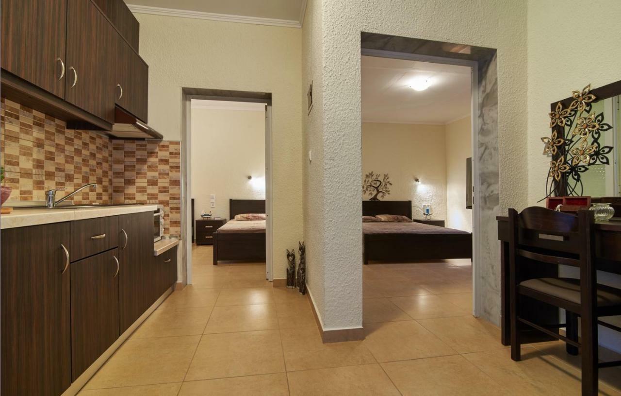 Sunset Studios - Suites With Seaview & Back Side Apartements トロニ エクステリア 写真